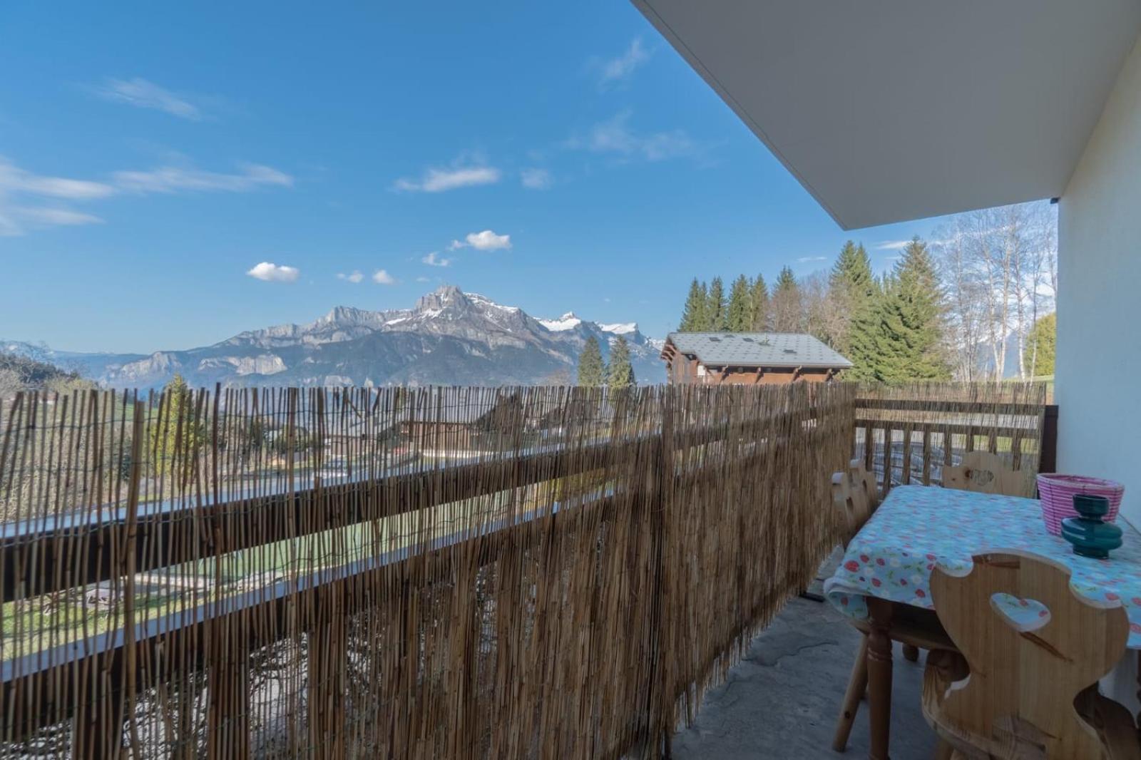Appartement La Biche Combloux Esterno foto